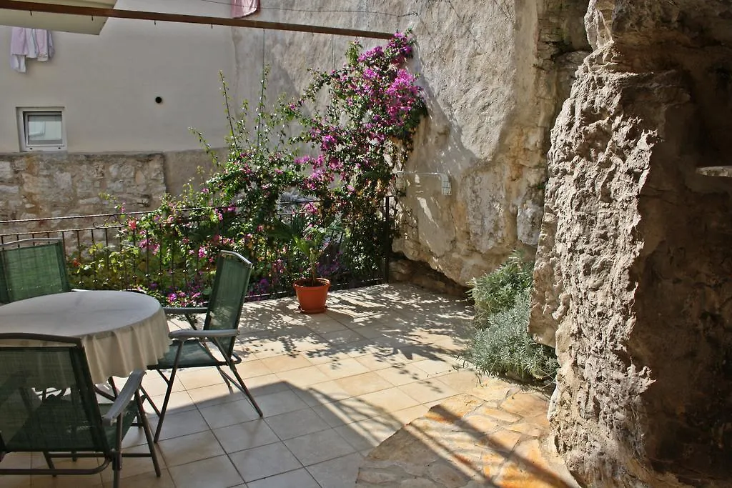 Apartments Lalic Vrsar